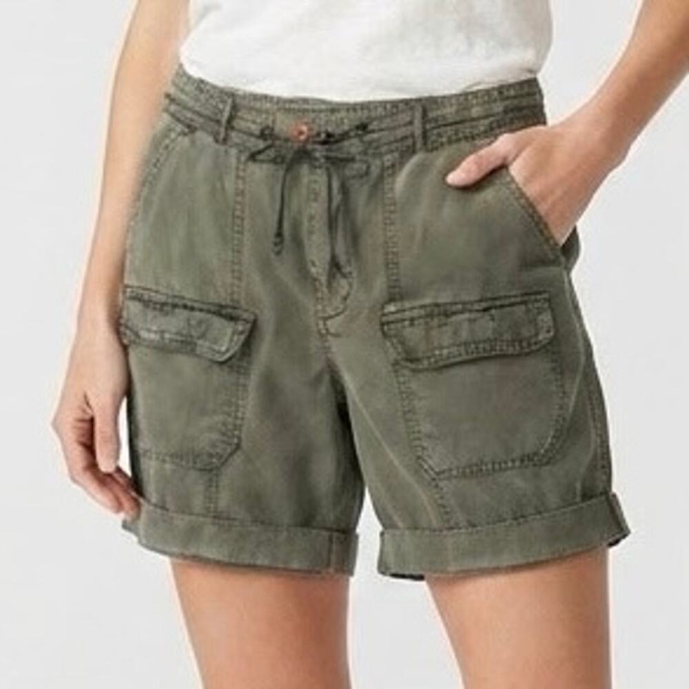 Sundance Women Green Tencel Desert Cargo Utility Drawstring Cuffed Shorts Size 6